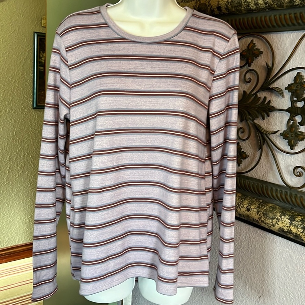 EUC American Eagle Long Sleeved Sweater so soft purple striped Sz SP💚